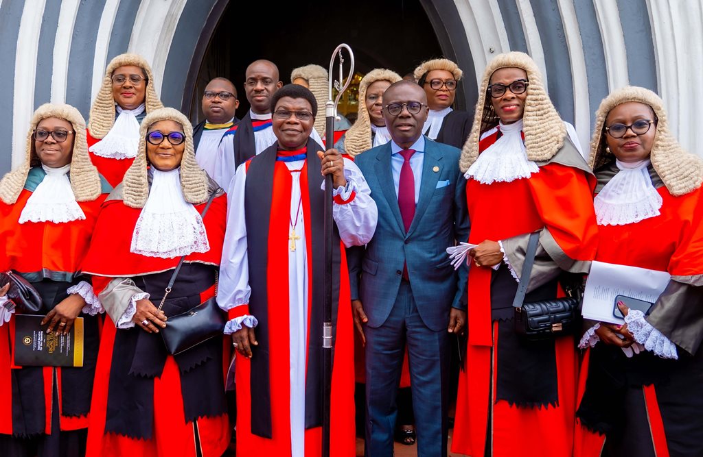 GOV. SANWO-OLU ATTENDS CHURCH THANKSGIVING SERVICE TO MARK THE COMMENCEMENT OF THE 2023/2024 NEW LEGAL YEAR AT THE CATHEDRAL CHURCH OF CHRIST, MARINA